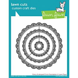 Fancy Scalloped Circle Stackable Lawn Cut